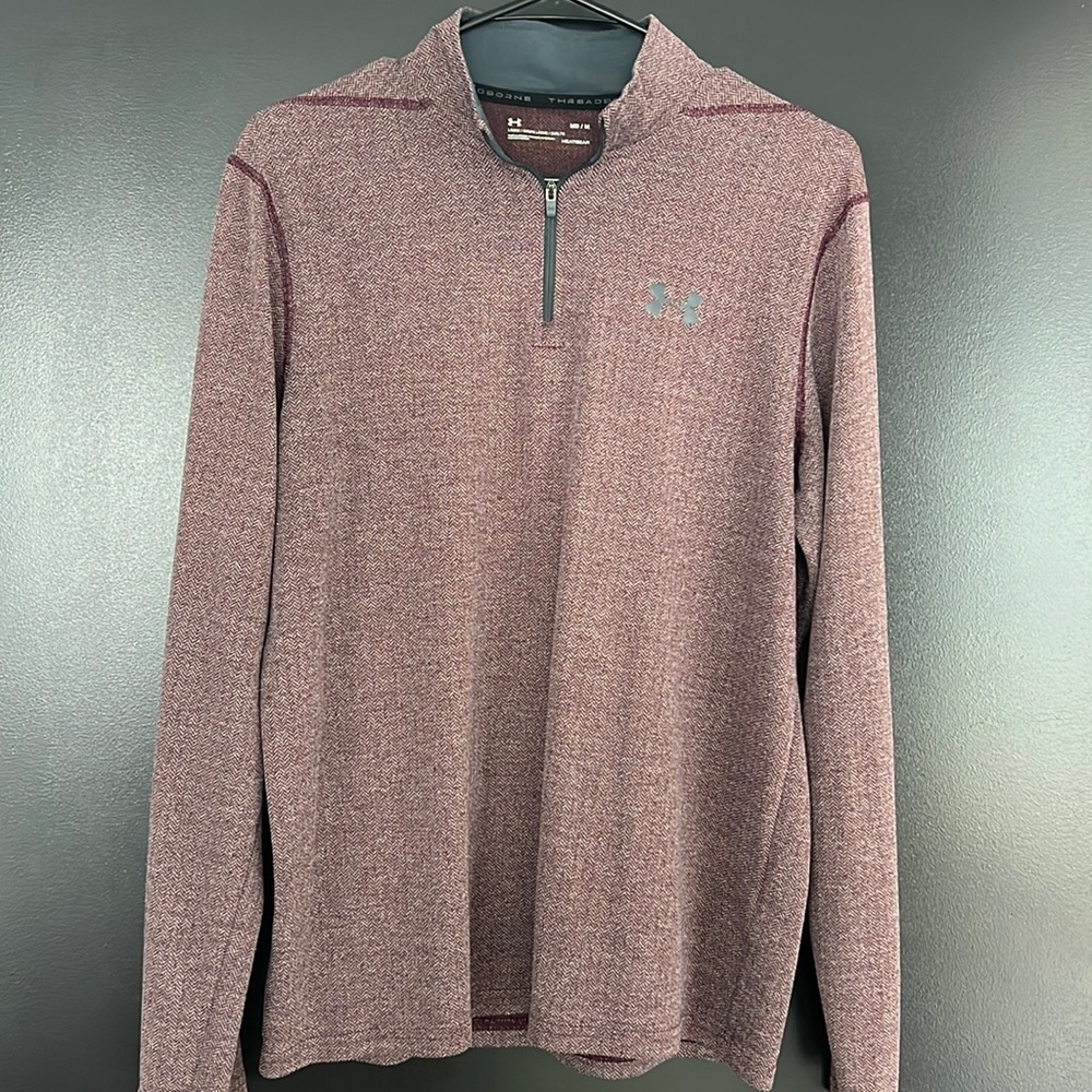 Under Armour HeatGear 1/4 zip size medium color burgundy